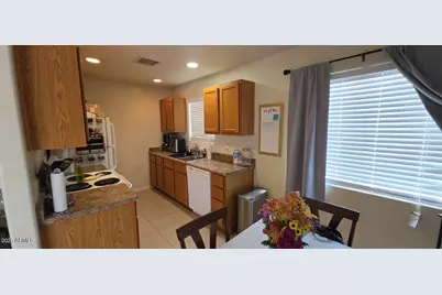 1407 N Gilbert Avenue, Casa Grande, AZ 85122 - Photo 12