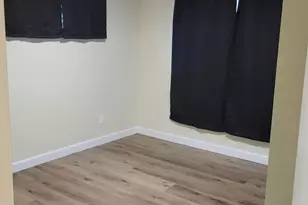 8888 N 47th Ave, Glendale, AZ 85302 - Photo 14
