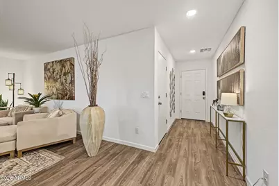 910 Logan Way, Wickenburg, AZ 85390 - Photo 8