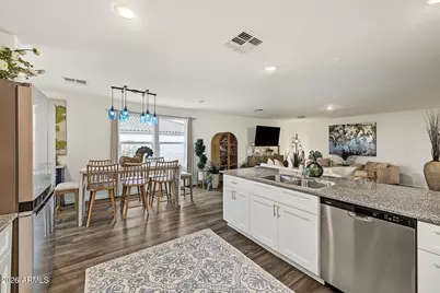 910 Logan Way, Wickenburg, AZ 85390 - Photo 10