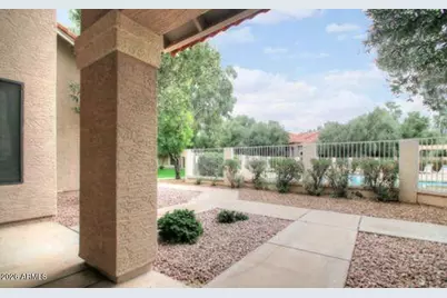500 N Roosevelt Avenue #Unit 58, Chandler, AZ 85226 - Photo 4
