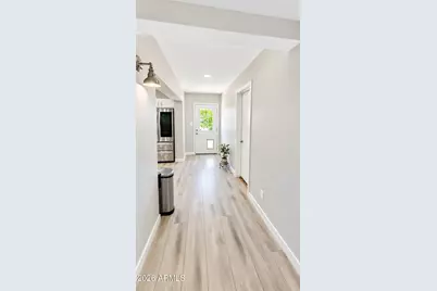 8151 W Turney Avenue, Phoenix, AZ 85033 - Photo 22