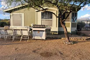 27485 S Clydesdale Ave, Congress, AZ 85332 - Photo 2