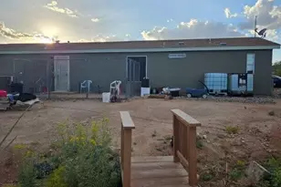 27485 S Clydesdale Ave, Congress, AZ 85332 - Photo 4