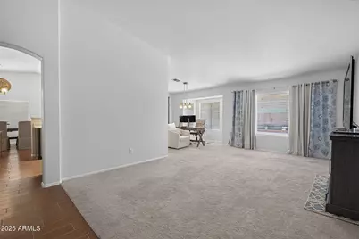 3319 E Rosemonte Drive, Phoenix, AZ 85050 - Photo 2