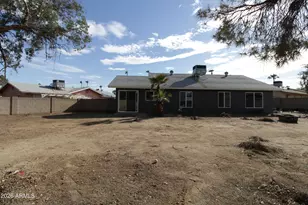4302 E Jicarilla St, Phoenix, AZ 85044 - Photo 24