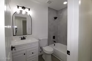 4302 E Jicarilla St, Phoenix, AZ 85044 - Photo 10