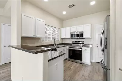 1633 E Lakeside Drive #63, Gilbert, AZ 85234 - Photo 6