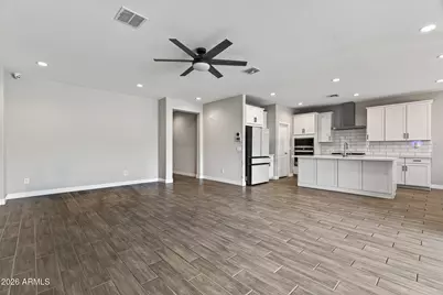 10962 W McKinley Street, Avondale, AZ 85323 - Photo 6