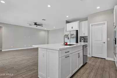 10962 W McKinley Street, Avondale, AZ 85323 - Photo 12