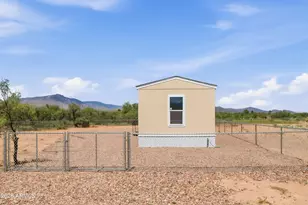 3164 W Century Dr, Benson, AZ 85602 - Photo 2