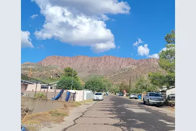 102 W Gorham Street #5, Superior, AZ 85173 - Photo 2