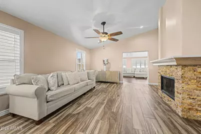2919 E Woodland Drive, Phoenix, AZ 85048 - Photo 6