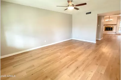 8314 E Keim Drive, Scottsdale, AZ 85250 - Photo 2