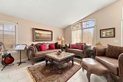 1874 E Sagebrush Street, Gilbert, AZ 85296 - Photo 6