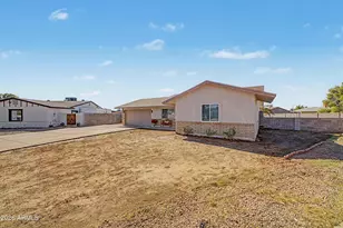 4348 N 80th Dr, Phoenix, AZ 85033 - Photo 6