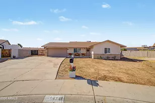 4348 N 80th Dr, Phoenix, AZ 85033 - Photo 4