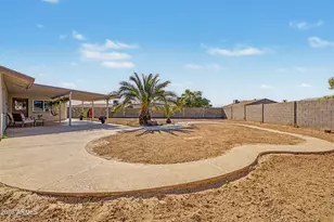 4348 N 80th Dr, Phoenix, AZ 85033 - Photo 34
