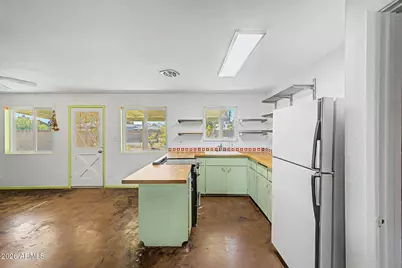 1031 W 10th Street, Tempe, AZ 85281 - Photo 14
