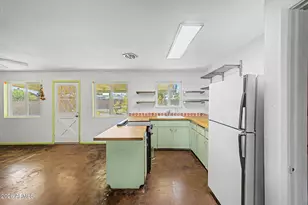 1031 W 10th St, Tempe, AZ 85281 - Photo 14