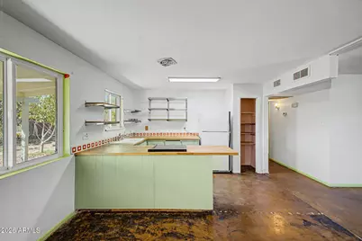 1031 W 10th Street, Tempe, AZ 85281 - Photo 16