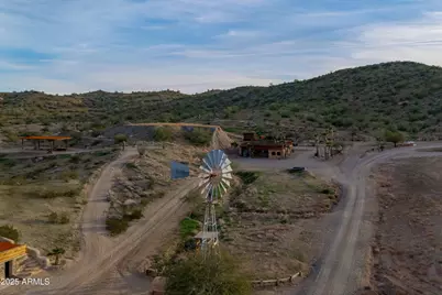 69182 N Centennial Park Road, Salome, AZ 85348 - Photo 68