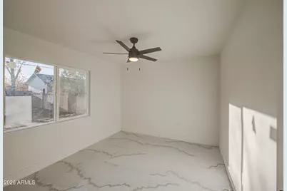 1648 N 38th Drive, Phoenix, AZ 85009 - Photo 16