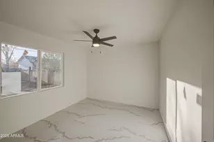1648 N 38th Dr, Phoenix, AZ 85009 - Photo 16