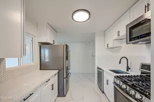 1648 N 38th Dr, Phoenix, AZ 85009 - Photo 14