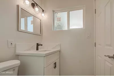 1648 N 38th Drive, Phoenix, AZ 85009 - Photo 22