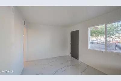 1648 N 38th Drive, Phoenix, AZ 85009 - Photo 6
