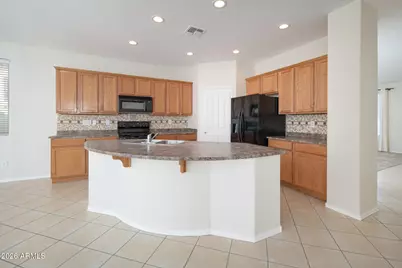 17659 W Ironwood Street, Surprise, AZ 85388 - Photo 2