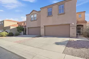 7031 W McMahon Way, Peoria, AZ 85345 - Photo 2
