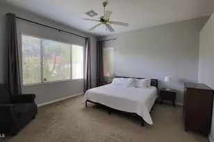 453 W Larona Ln, Tempe, AZ 85284 - Photo 8