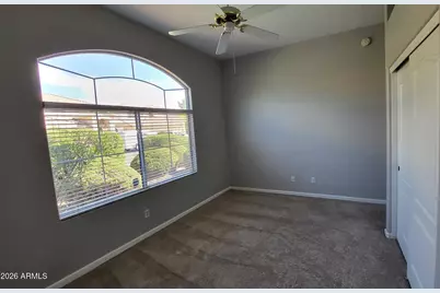 453 W Larona Lane, Tempe, AZ 85284 - Photo 12