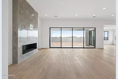 2451 E Aquarius Place, Chandler, AZ 85249 - Photo 18
