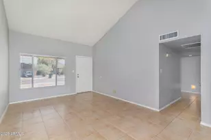 9353 E Altadena Ave, Scottsdale, AZ 85260 - Photo 2