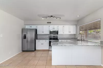 9353 E Altadena Avenue, Scottsdale, AZ 85260 - Photo 8