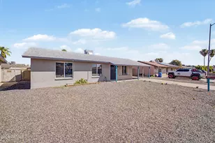 3844 W Caribbean Ln, Phoenix, AZ 85053 - Photo 2