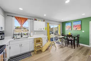 3844 W Caribbean Ln, Phoenix, AZ 85053 - Photo 10