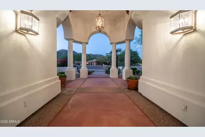 12245 S Running Bear Court, Phoenix, AZ 85044 - Photo 4