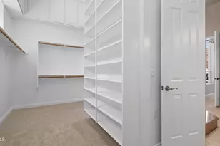12245 S Running Bear Ct, Phoenix, AZ 85044 - Photo 34