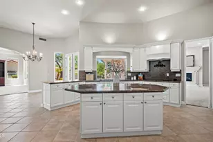12245 S Running Bear Ct, Phoenix, AZ 85044 - Photo 12