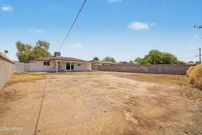 4542 N 50th Drive, Phoenix, AZ 85031 - Photo 32