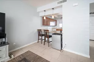 11666 N 28th Dr, Phoenix, AZ 85029 - Photo 6