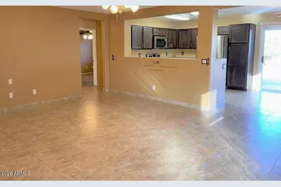 2862 E Bagdad Road, San Tan Valley, AZ 85143 - Photo 4