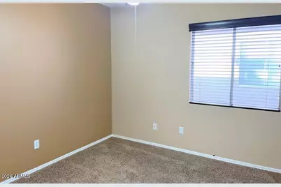 2862 E Bagdad Road, San Tan Valley, AZ 85143 - Photo 8