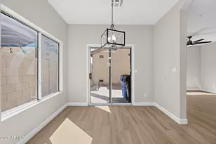 3817 W Oregon Ave, Phoenix, AZ 85019 - Photo 10