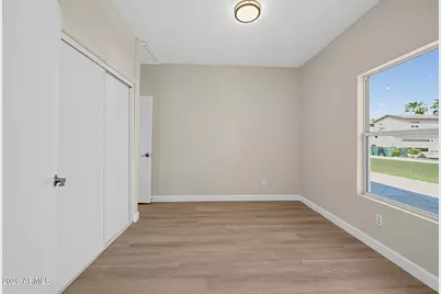 3817 W Oregon Avenue, Phoenix, AZ 85019 - Photo 12