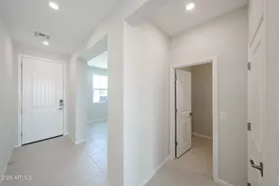 18266 W Sand Hls Dr, Surprise, AZ 85387 - Photo 2